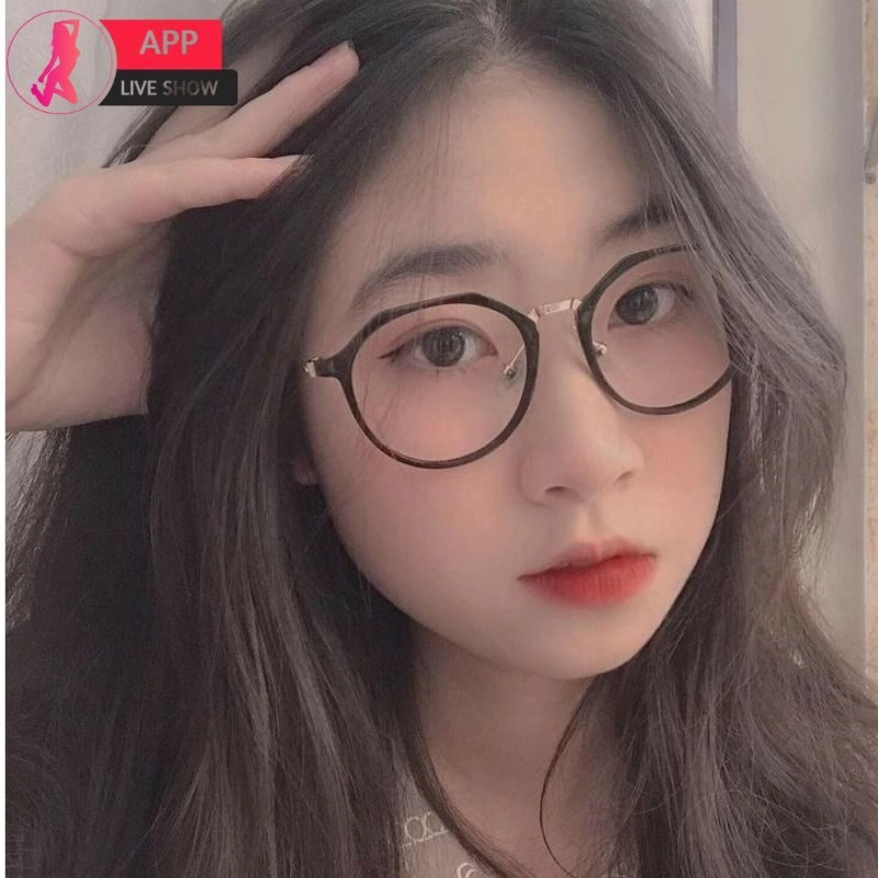 Vẻ đẹp tinh tế, thần thái ngọt ngào